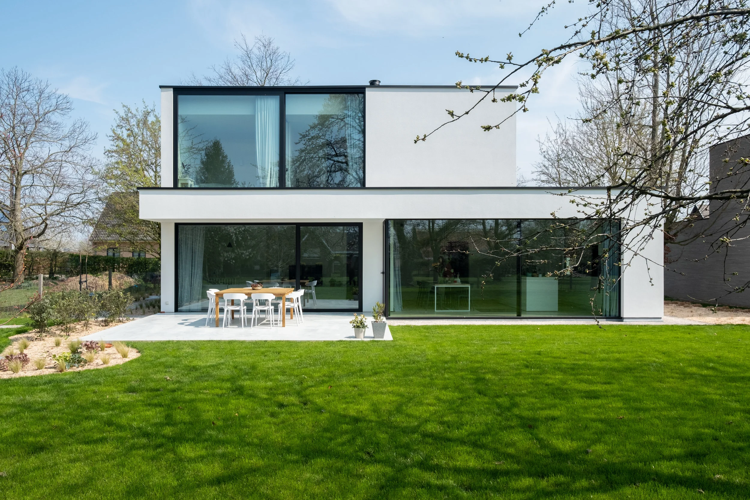 villa m & v, zottegem