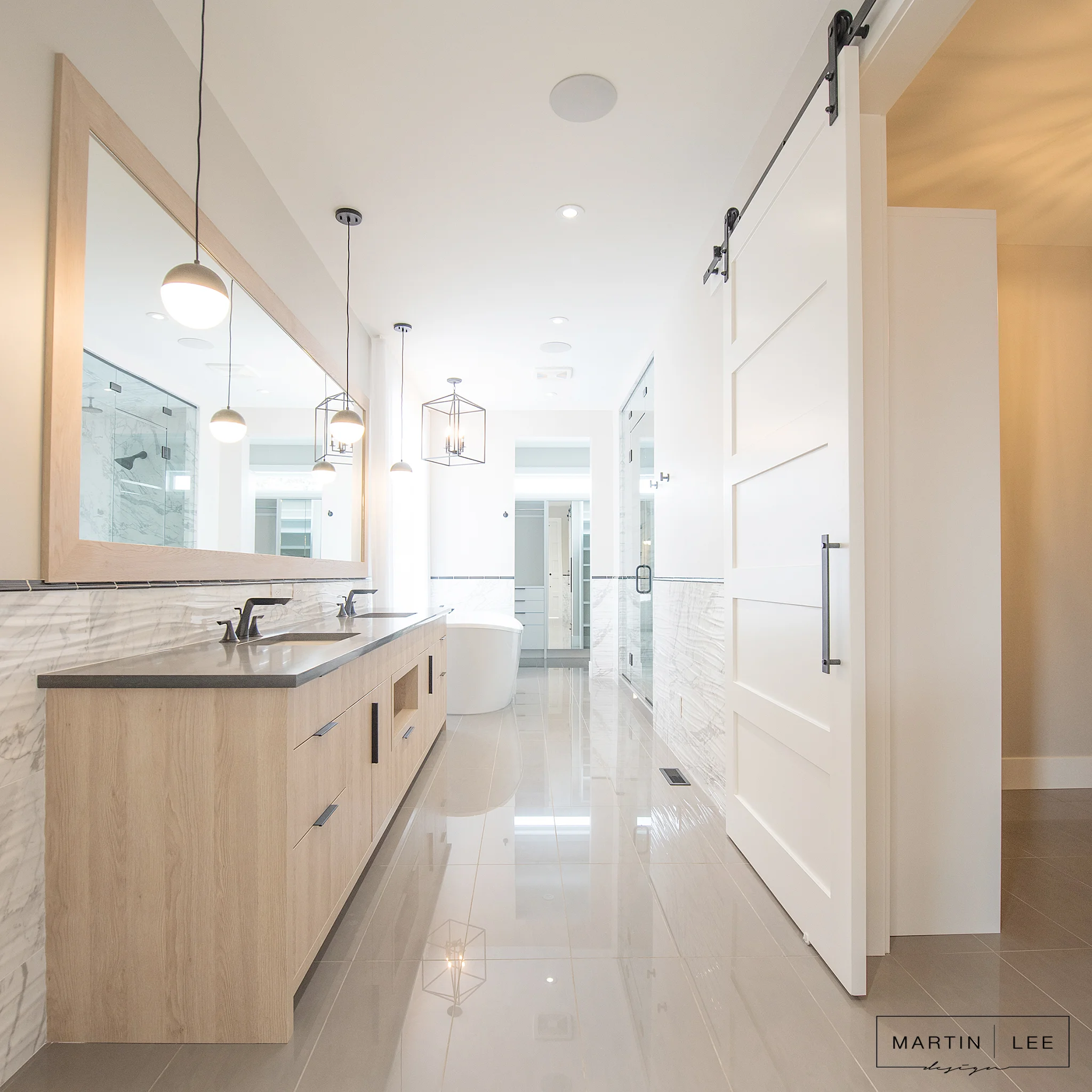 MARTIN LEE - LAKEVIEW PROJECT- MASTER BATHROOM 