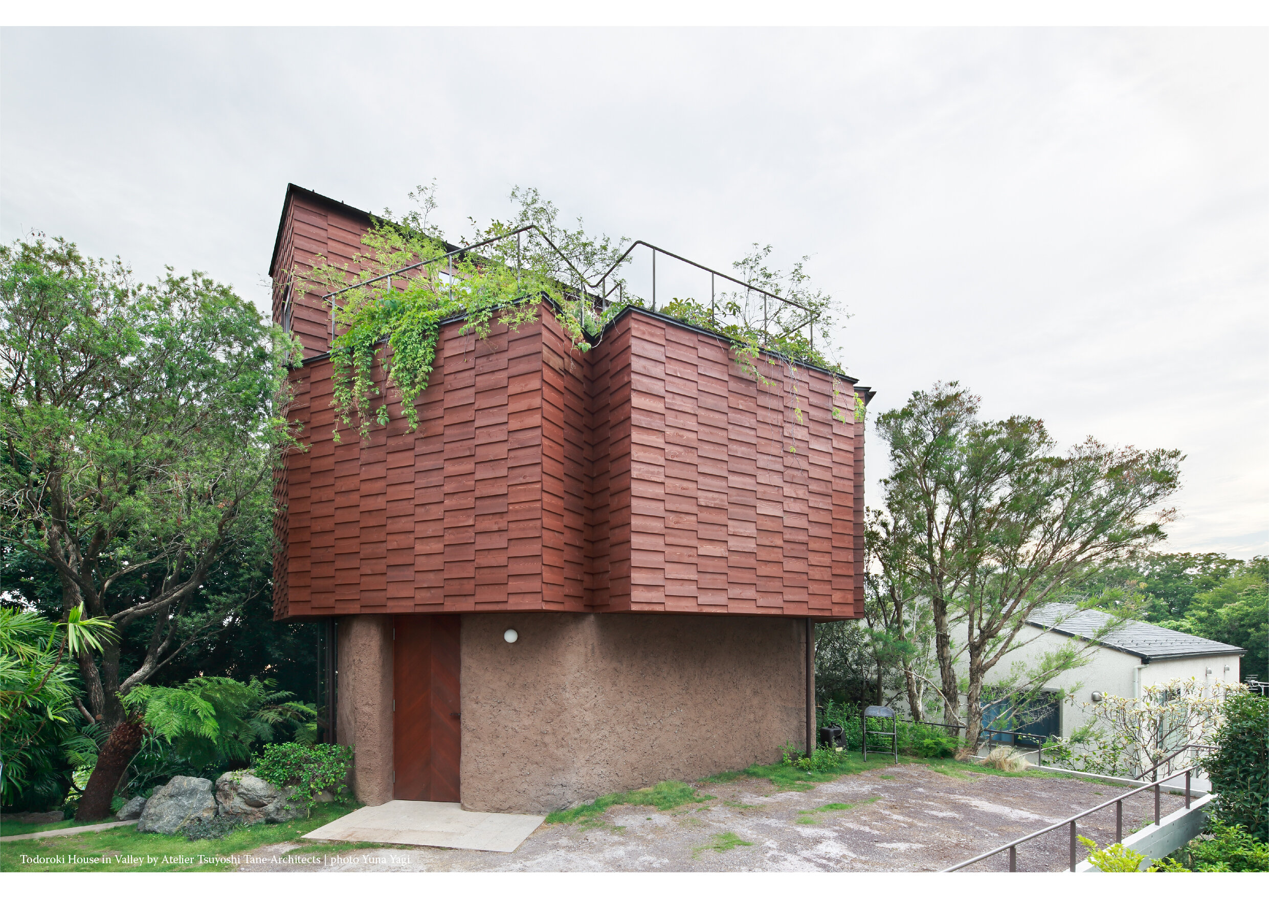 02_Todoroki House in Valley by ATTA.jpg