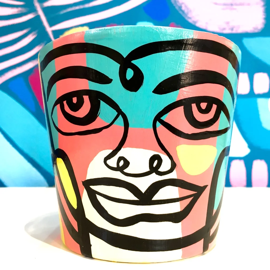 SM01 a.jpg