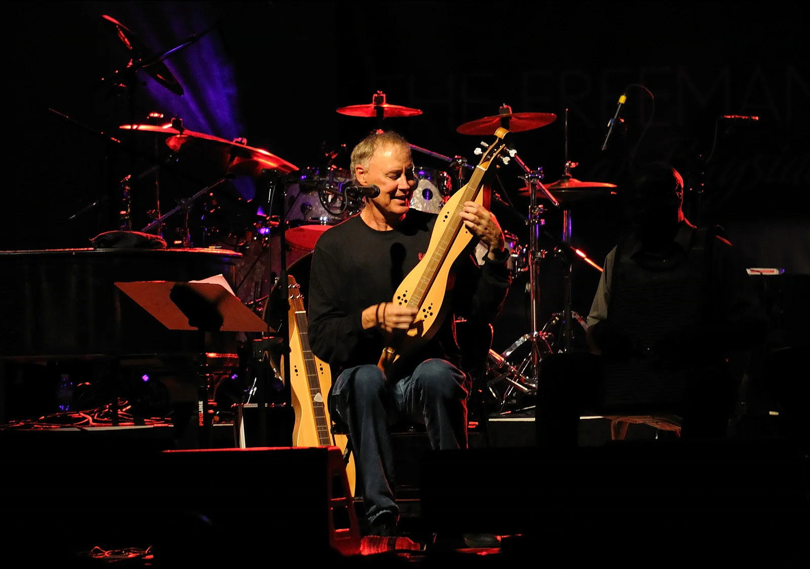 Bruce News pic.jpg