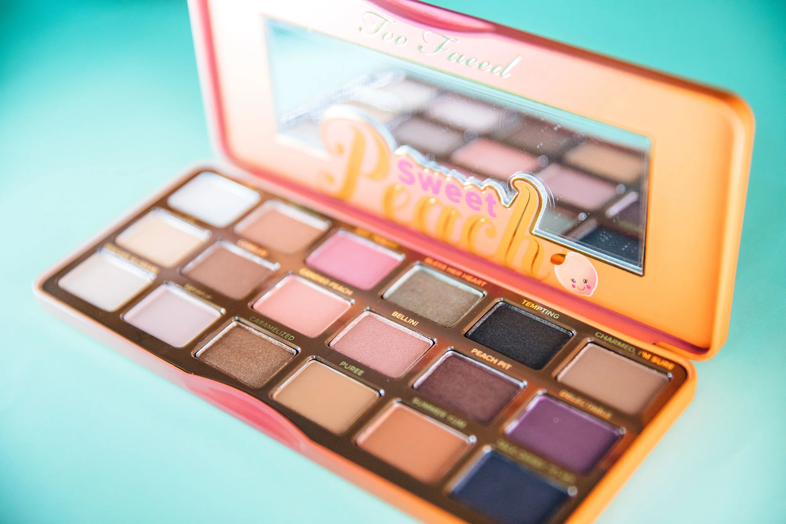 snackface-peach-palette-colors-open.jpg