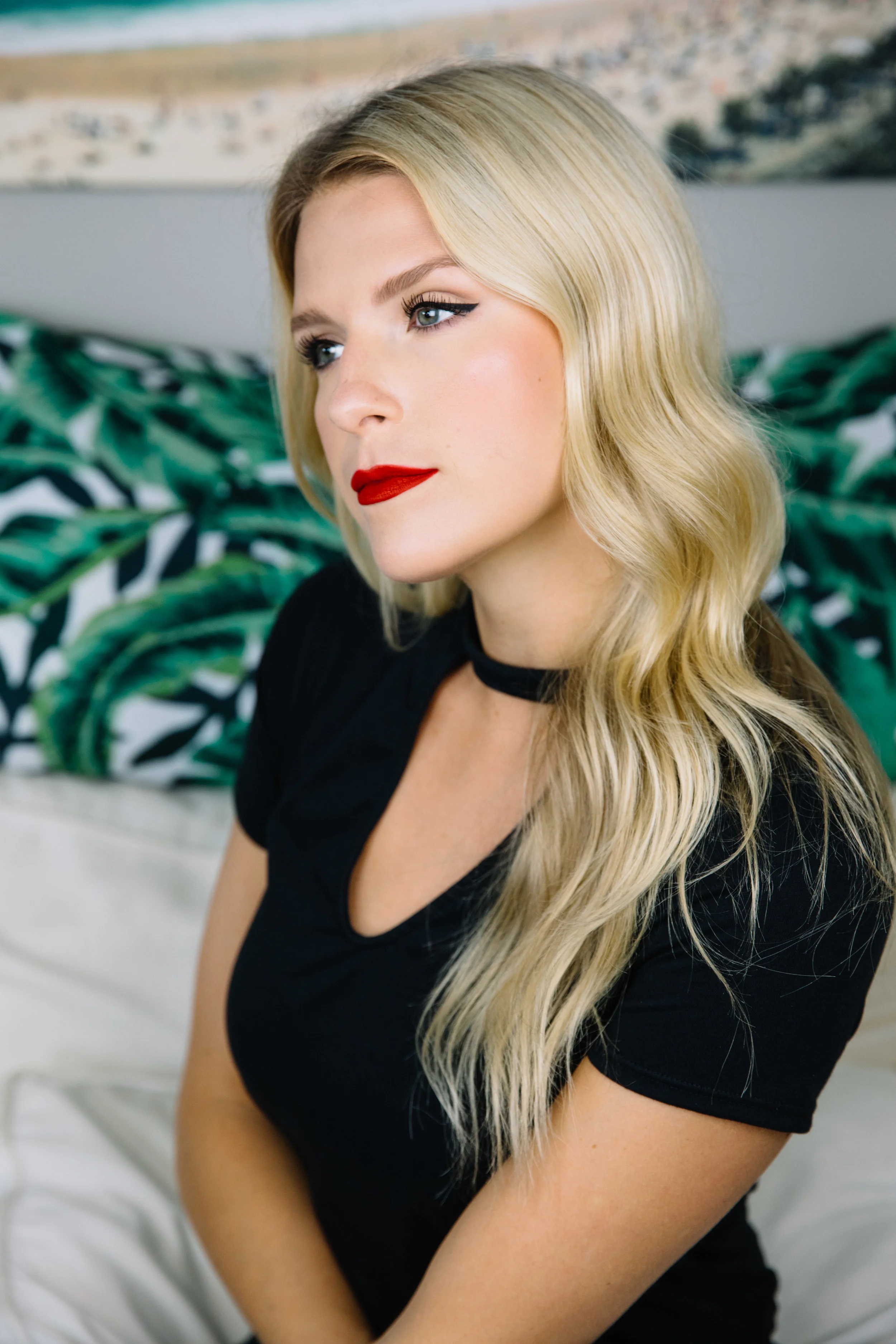 snackface-beauty-brunch-hollywood-glam-sideeye.jpg