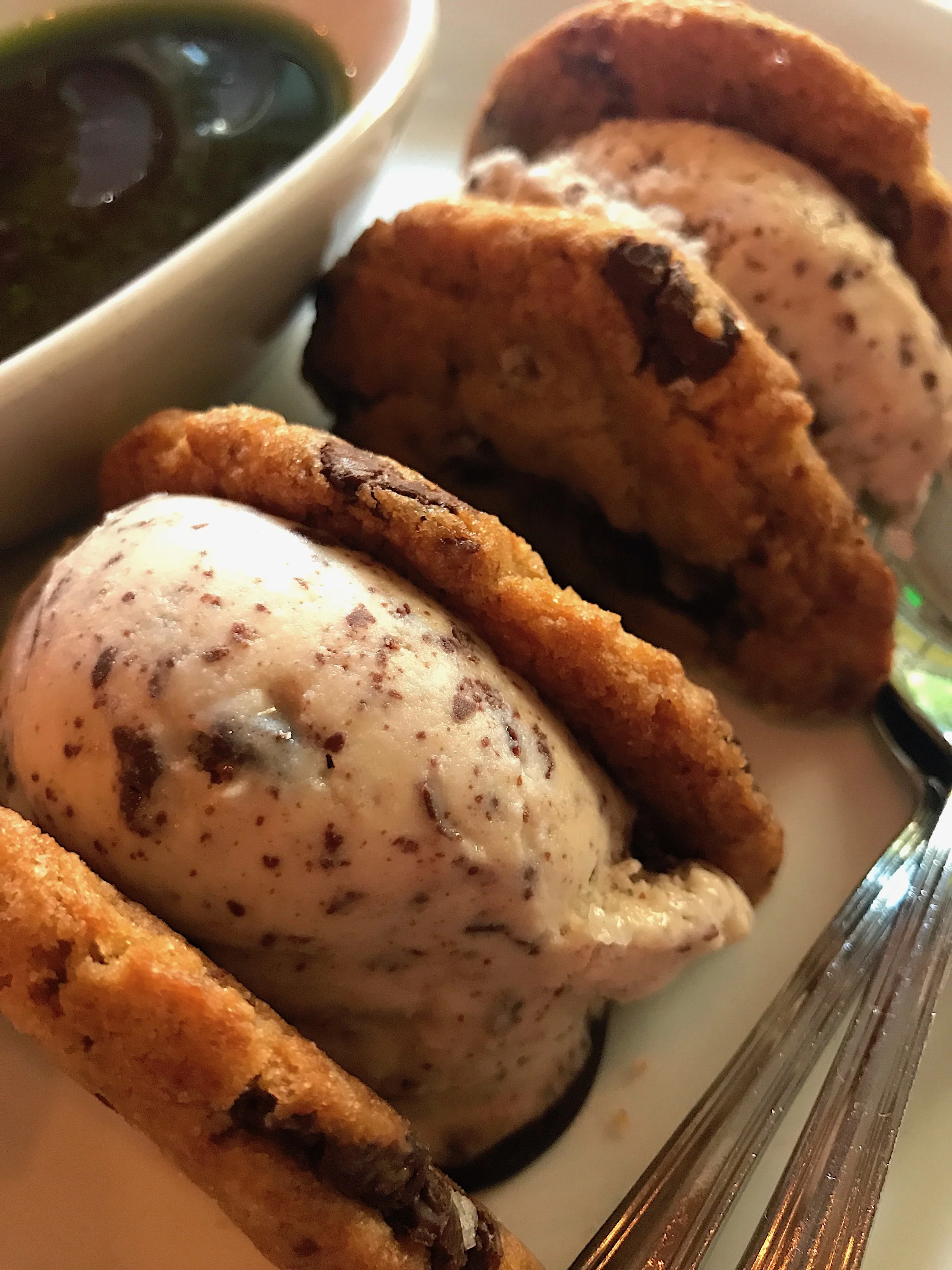 snackface-seattle-eats-bar-cotto-ice-cream-sando.jpg