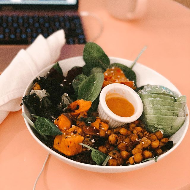 Today&rsquo;s working lunch: a macro bowl at @the.wing. Yesterday&rsquo;s unpictured lunch: turkey jerky and strawberry Pocky. I try not to use the terms &ldquo;better&rdquo; or &ldquo;worse.&rdquo; They&rsquo;re just different and what I wanted in e