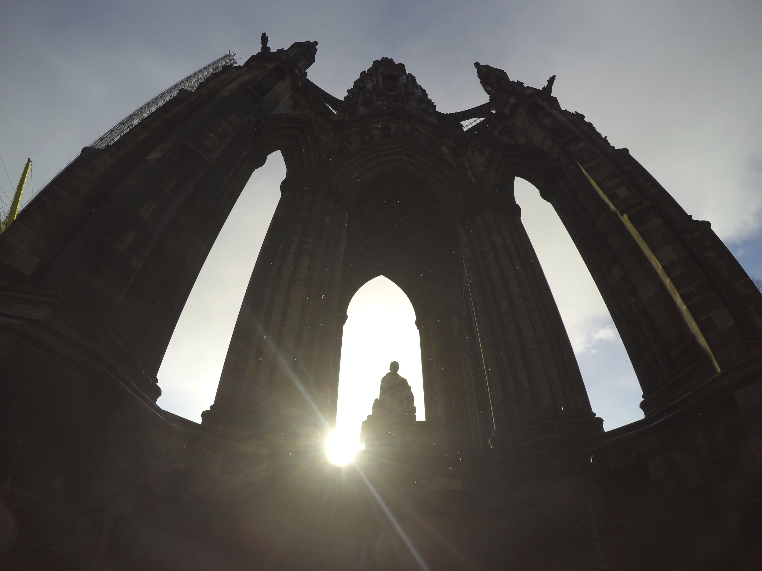 The Scott Monument - Sir Walter Scott..... and some SUN!!