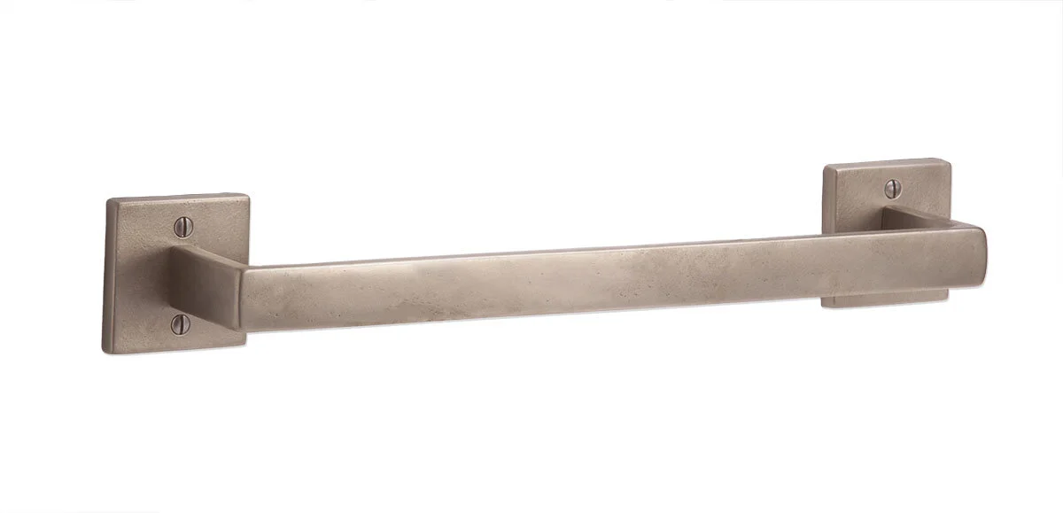 STB-985 Solid Towel Bar