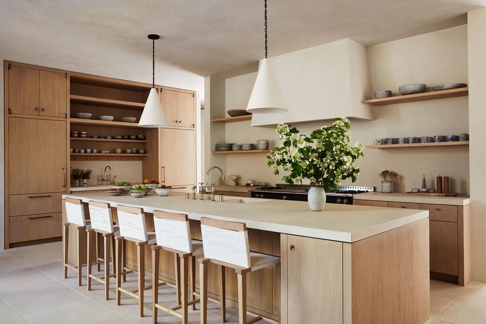  Jenni Kayne home featuring  Aero Cabinet Knobs  by Sun Valley Bronze Hardware.  Photography by Stephen Kent Johnson. 