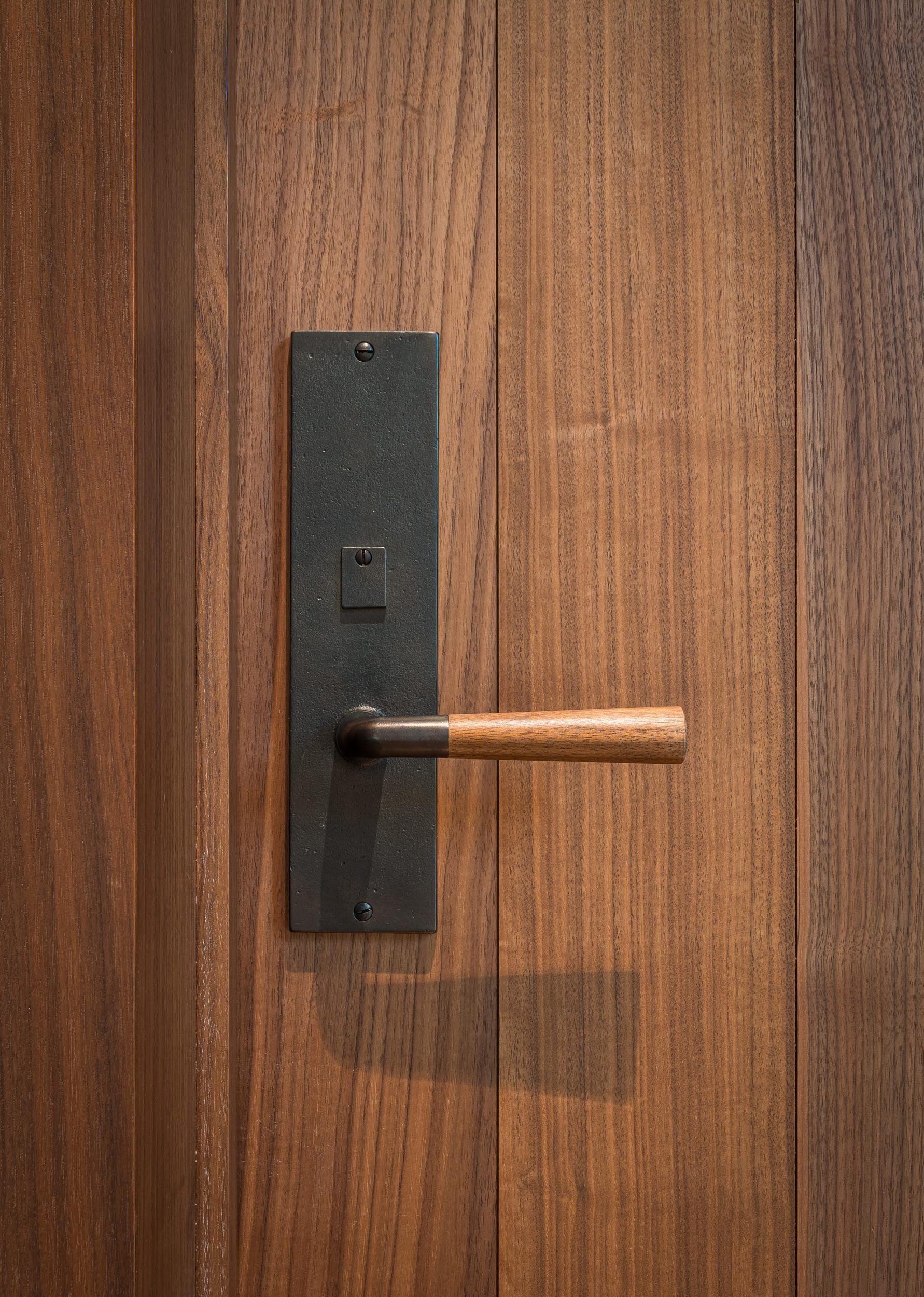  Project //  Tahoe Residence   L-W200 Lever   