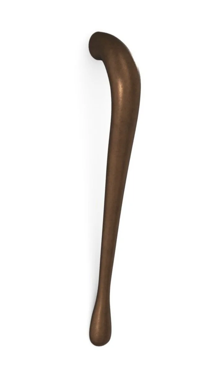GH-714 Curved Grip Handle | Sun Valley Bronze Hardware