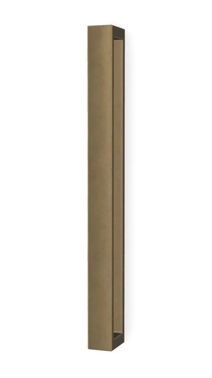 GH-2000-18 Contemporary Grip Handle