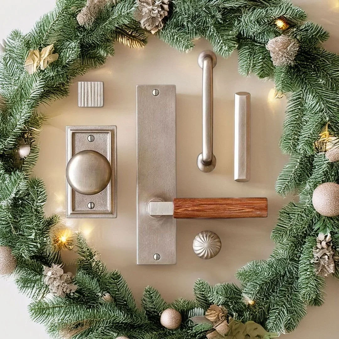 Happy Holidays from Sun Valley Bronze ✨