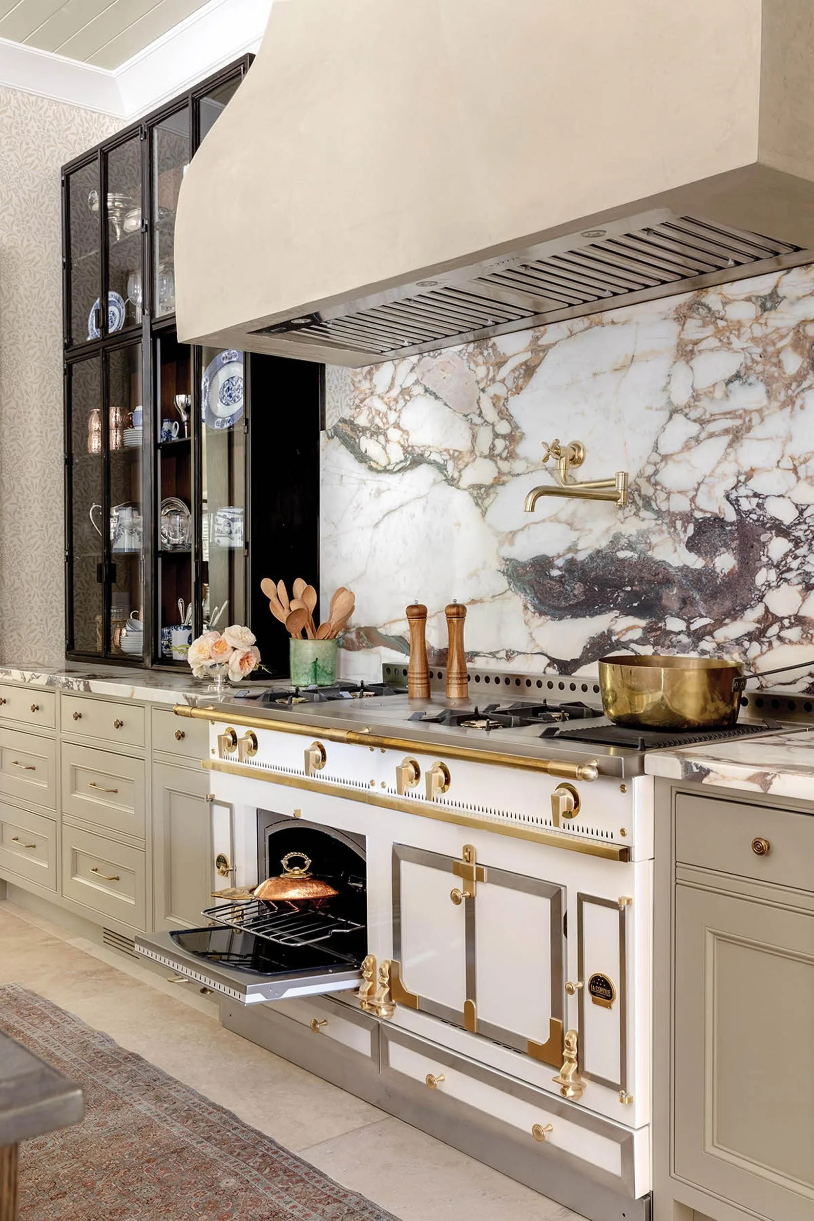  Nashville FLOWER Magazine Showhouse Architecture //  Pfeffer Torode  Photography // Leslee Mitchell  Interior Design⁠ // Rachel Halvorson 