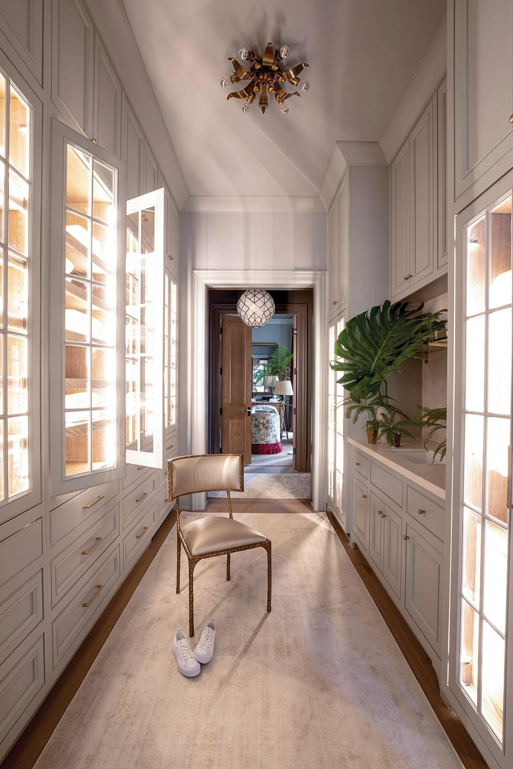  Nashville FLOWER Magazine Showhouse Architecture //  Pfeffer Torode  Photography // Leslee Mitchell  Interior Design⁠ // Susan Ferrier   