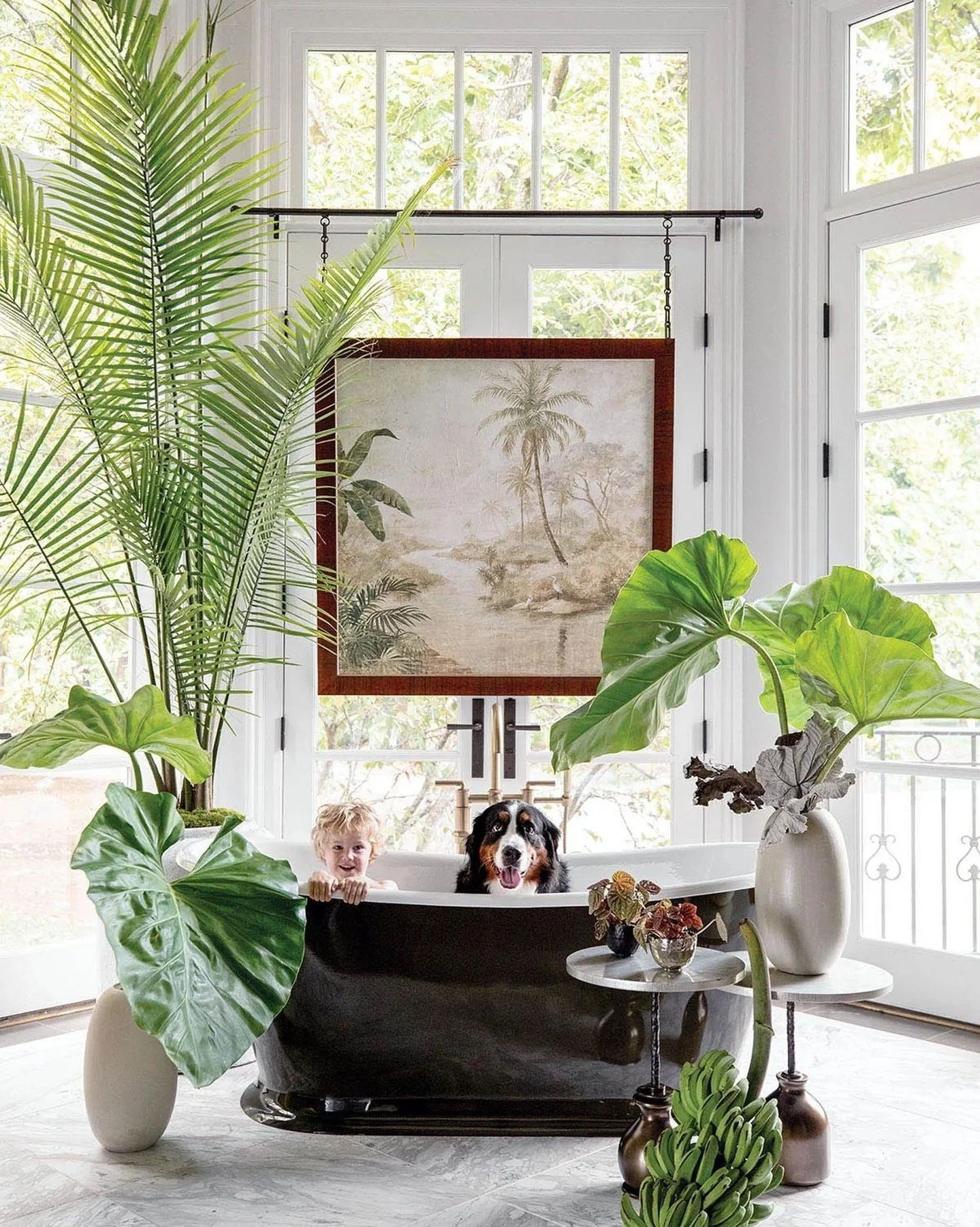 Featured Project // Flower Magazine's Nashville Showhouse

From bold interiors to breathtaking floral design, this home makes a lasting impression. @flowermagazine #flowershowhouse 

Architecture // Pfeffer Torode
Photography // Leslee Mitchell @lesl