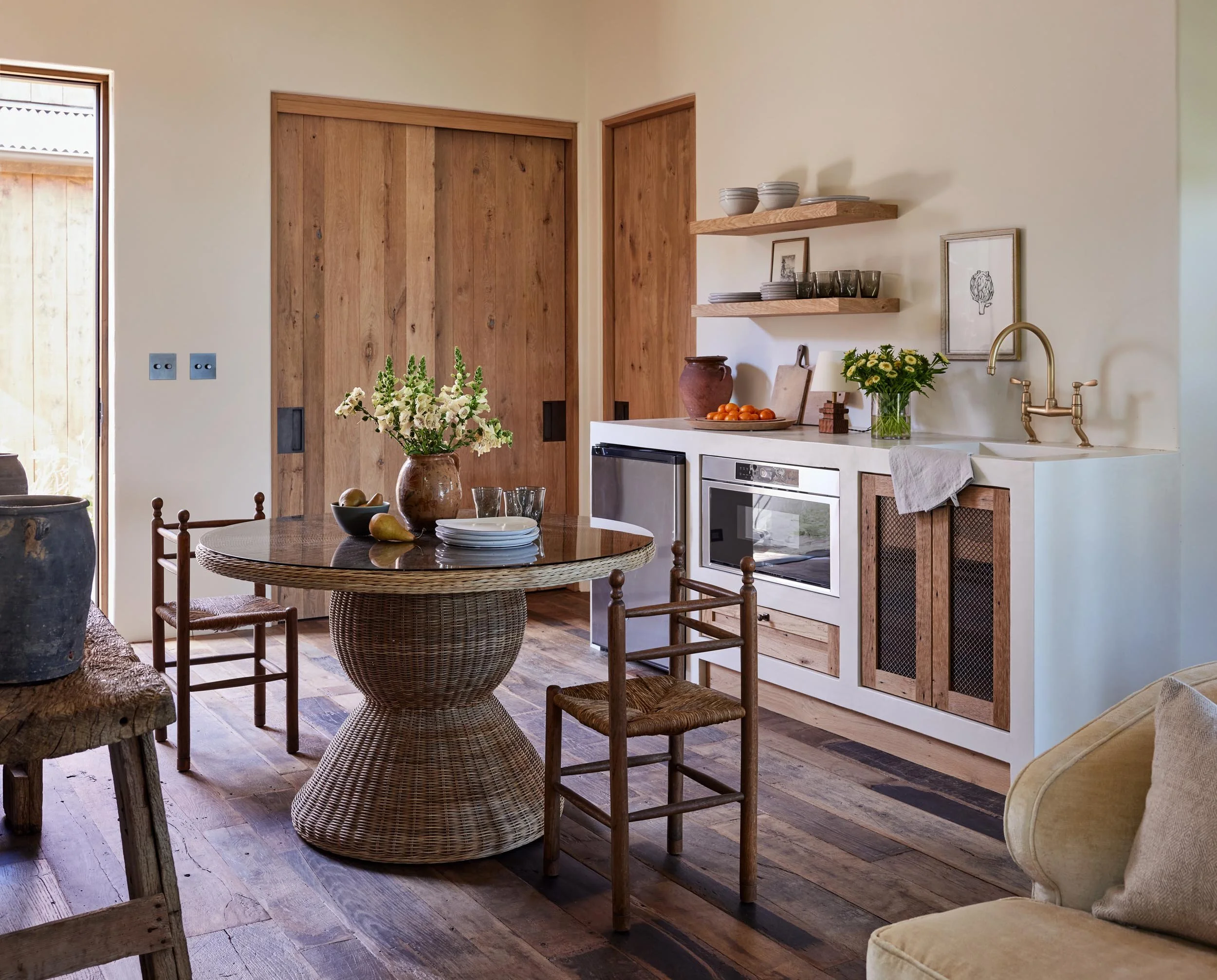   Project // Los Altos Hills   Pocket Door Hardware, flush pulls, from Sun Valley Bronze  Photography // John Merkl —  @johnmerkl   