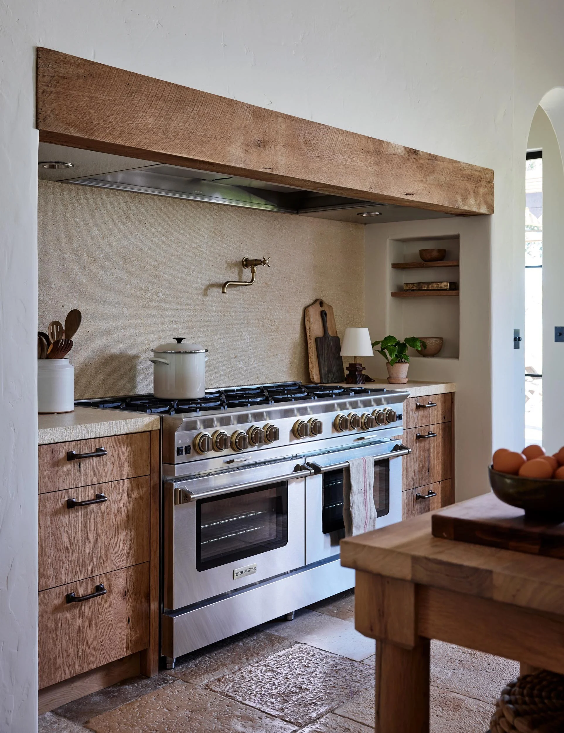   Project // Los Altos Hills   Kitchen Cabinet Pulls from Sun Valley Bronze  Photography // John Merkl —  @johnmerkl   