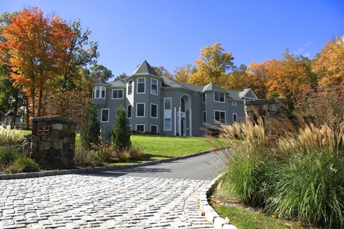 Pines Bridge Manor | Somers 
