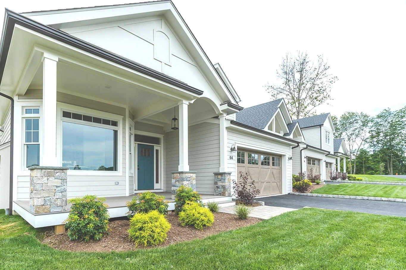 Luxury Townhouses & Condos for Sale in Yorktown Heights , NY