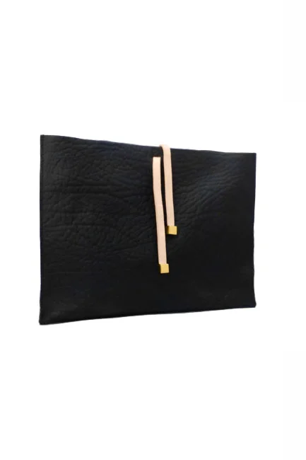 Minimalist Clutch