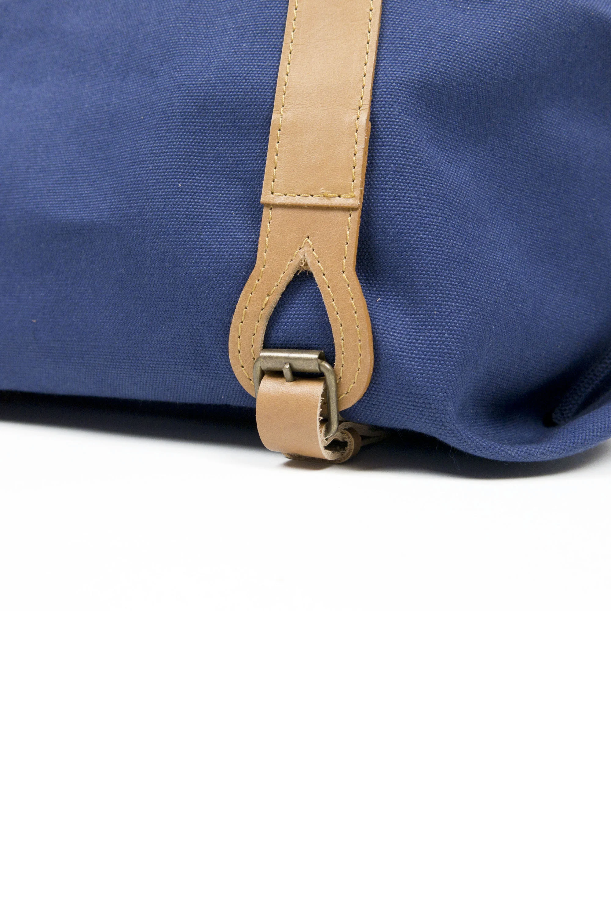 Via Los Angeles Mimot Suspender Tote Blue 3.jpg