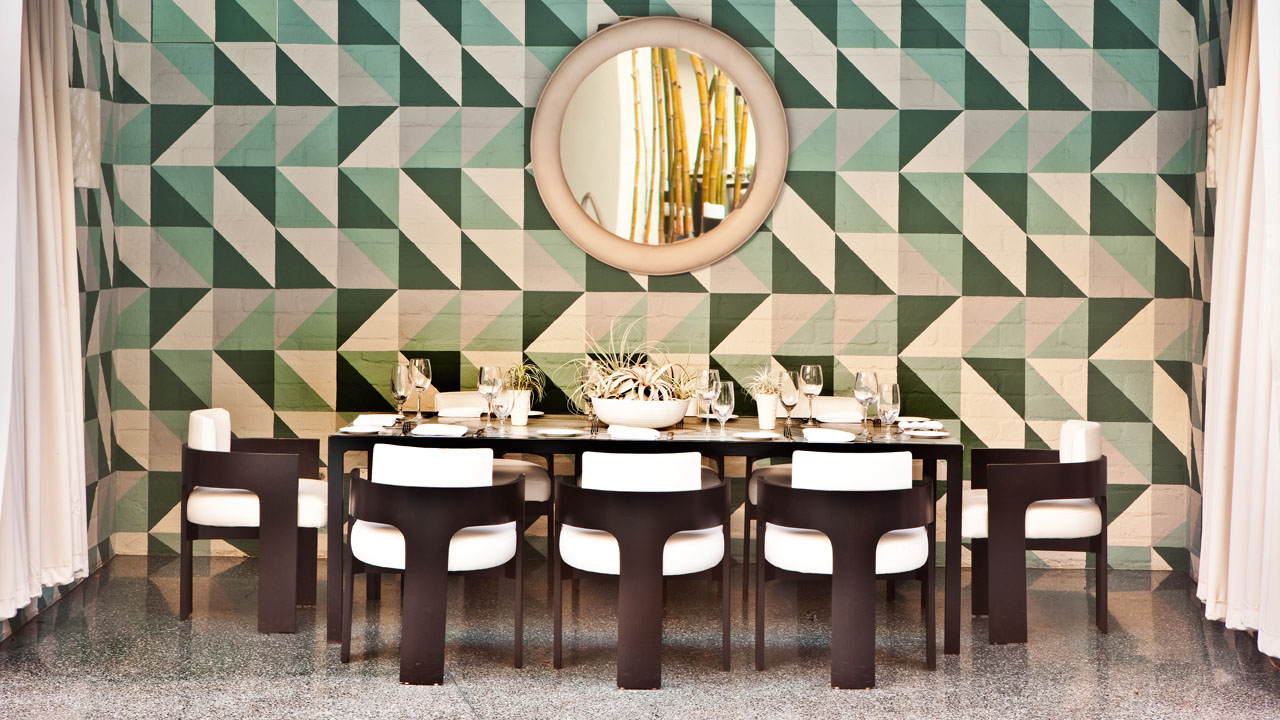 ava-cabana-dining-1280x720.jpg