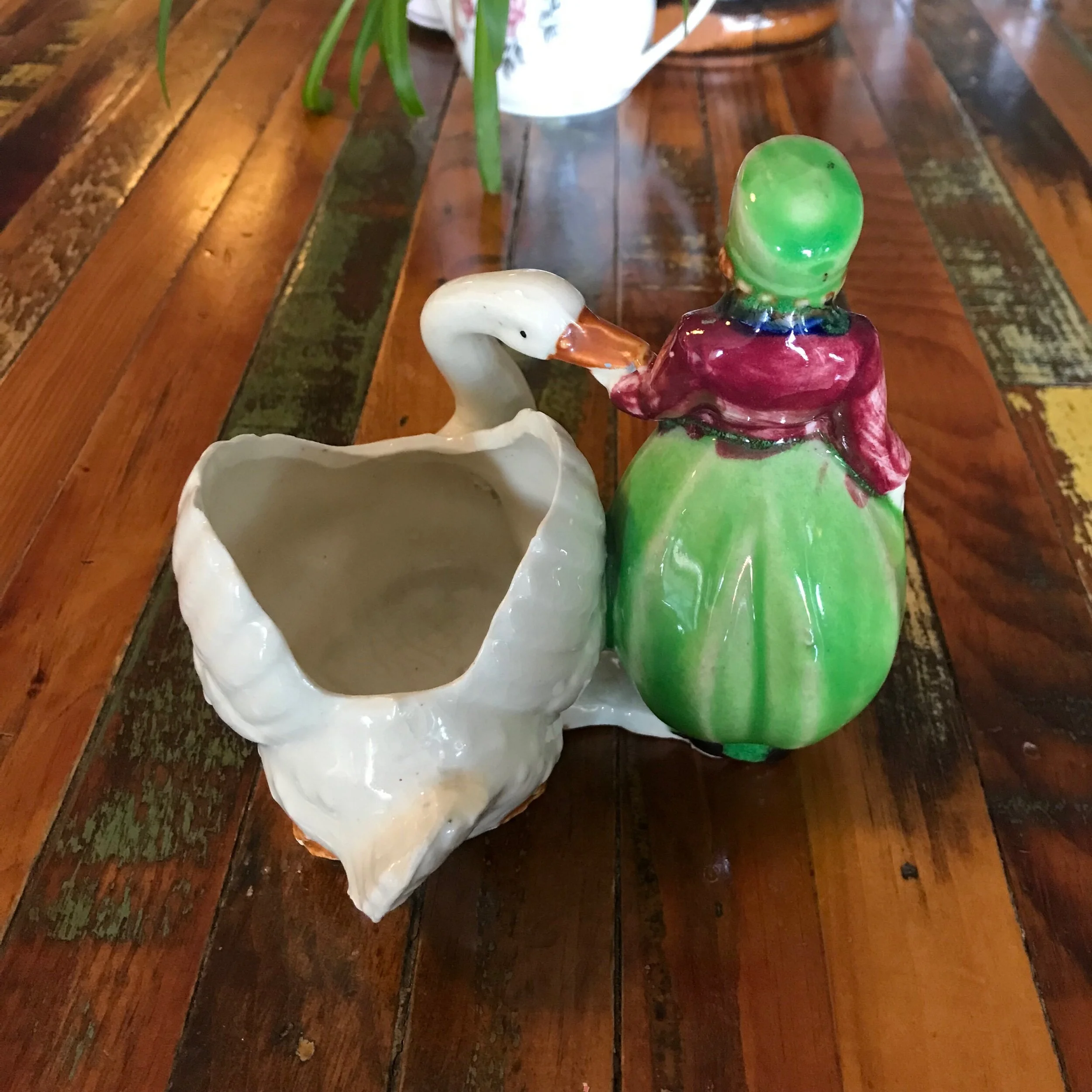 0565280D-3089-4F2B-A70B-EE3B65DB67FF