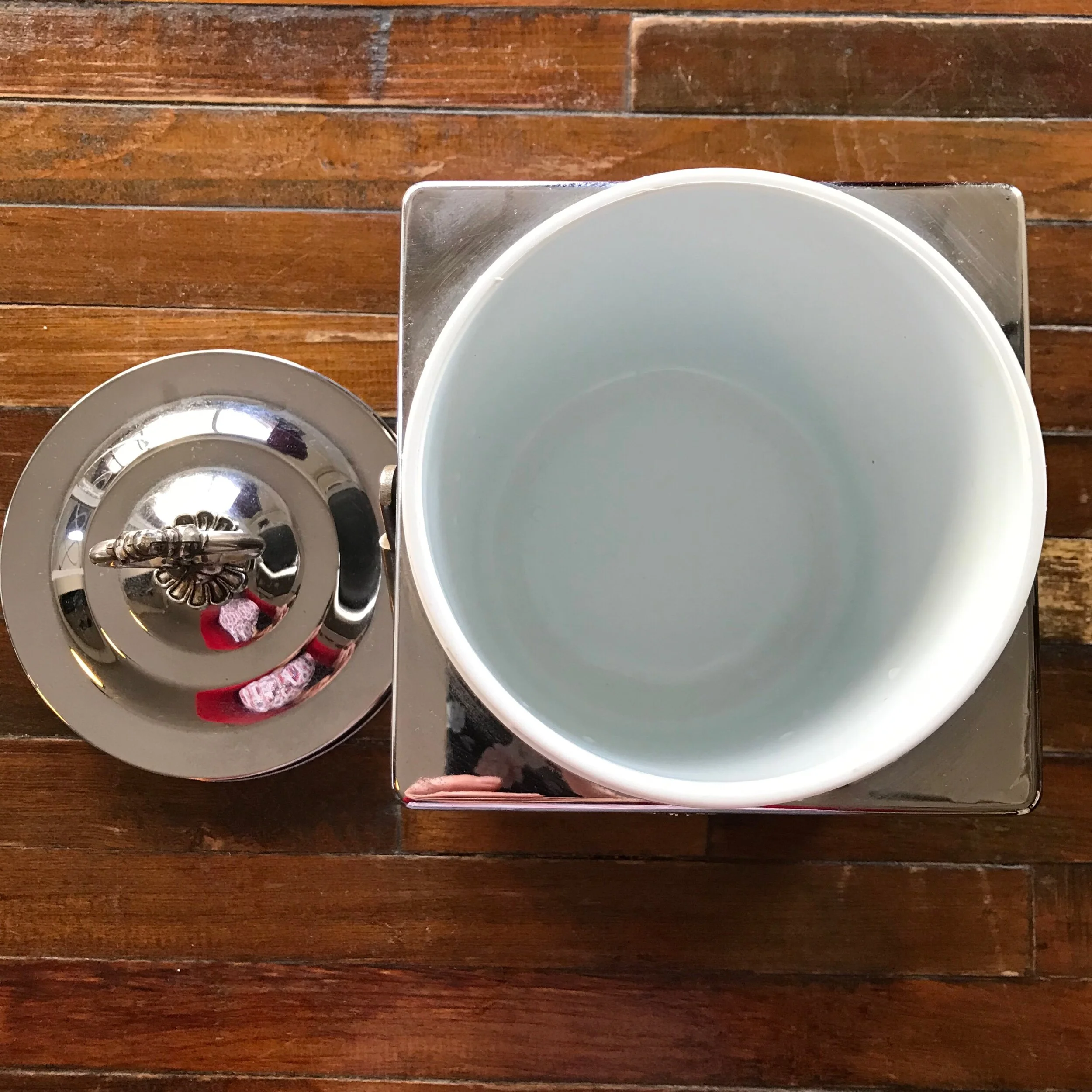 F5B09535-29F2-4CED-896B-BE2F29A49ABC