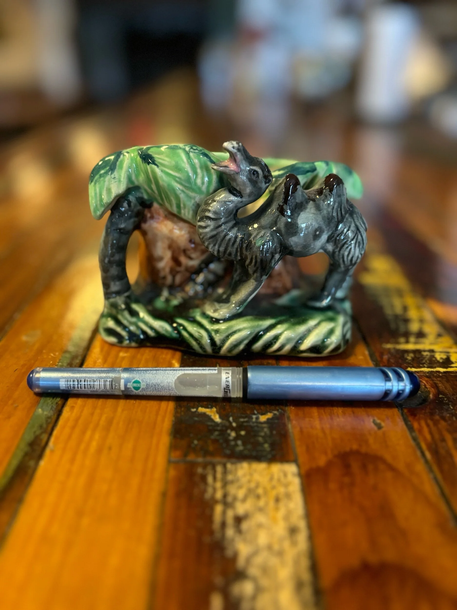 FD7440F6-CF93-402D-9016-1A71171EF054