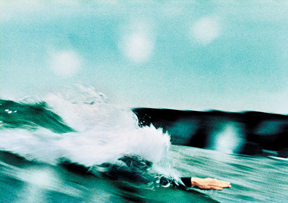 new york magazine / rockaways bodysurfing / photograph by pari dukovic
