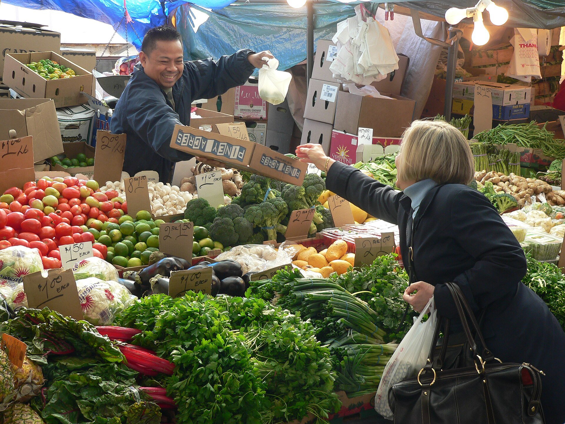 Haymarket_Boston_vendor_and_customer.JPG