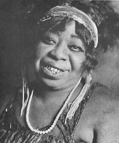 Blues singer Ma Rainey&nbsp;(1886–1939), the "Mother of the Blues"