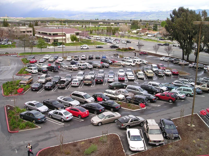 P3030027ParkingLot_wb.jpg