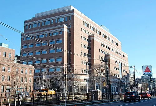 The unvirtual part of the BU business school, whose official name is the Questrom School of Business