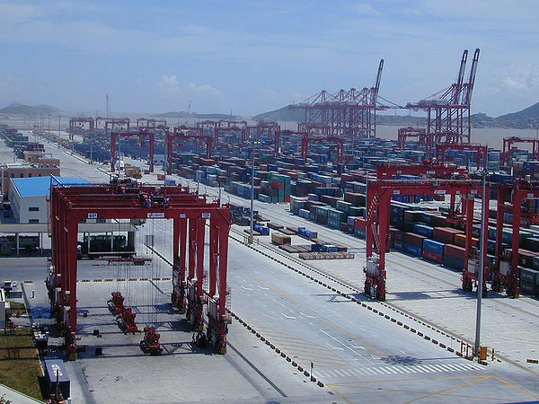 In the Port of Shanghai, the world’s biggest container port