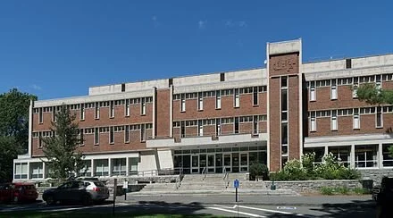 The rather ugly but well-stocked Robert Frost Library at Amherst College. The great poet (1874-1963) taught at the elite college off and on for 40 years. Sometimes he was just present and available to talk.