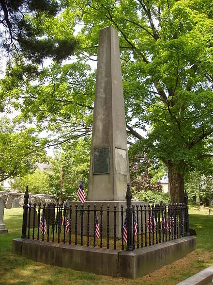 Patriots' Grave in the&nbsp;Old Burying Ground in Arlington