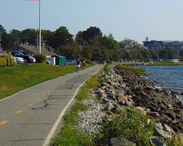 Facing south near the East Bay Bike Path's southern terminus, in Bristol