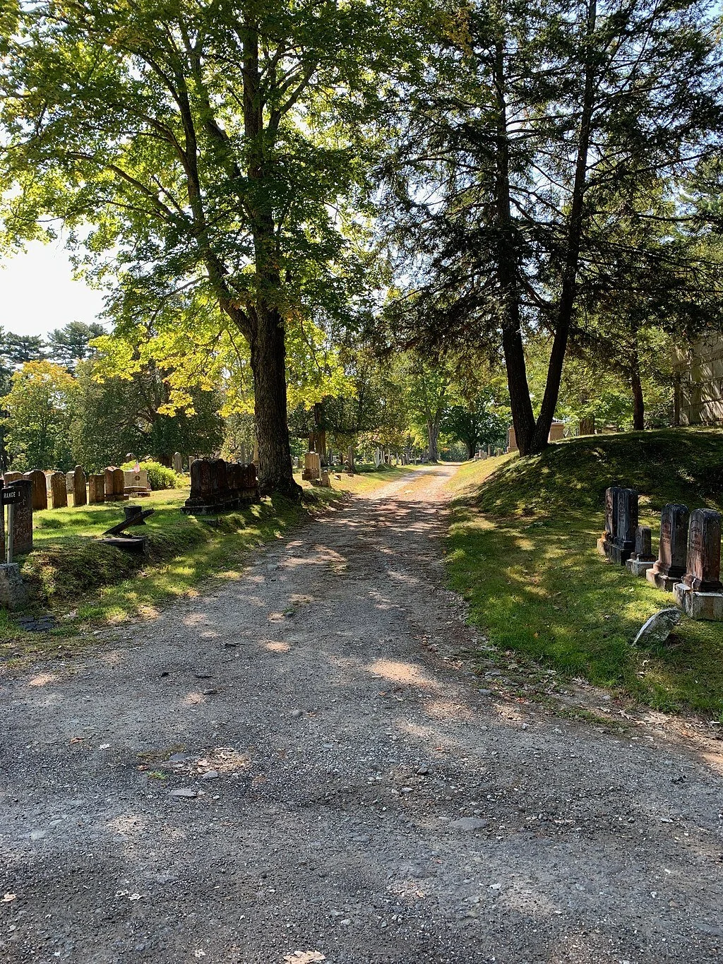 Oak Grove Cemetery, Bath, Maine.— Photo by Seasider53