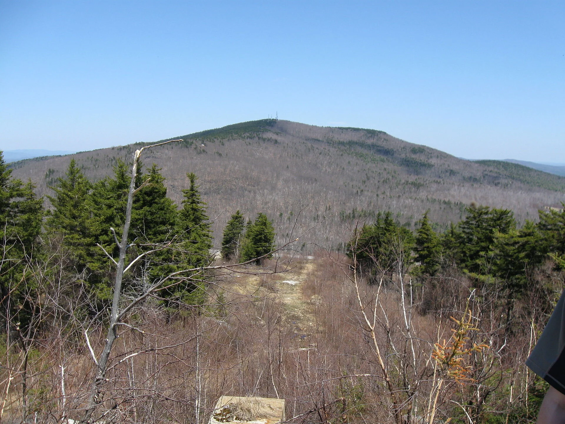 View of Pack Monadnock Mountain from Temple Mountain, on the eastern side of Sharon, N.H. Temple Mountain was the site of the privately owned Temple Mountain Ski Area from 1938 to 2001, when  it was closed. In 2007, the state took it over and turned it into a park. The ski area’s proximity to Greater Boston made it very popular in its heyday, in the ‘50s and ‘60s.— Photo by Ken Gallager