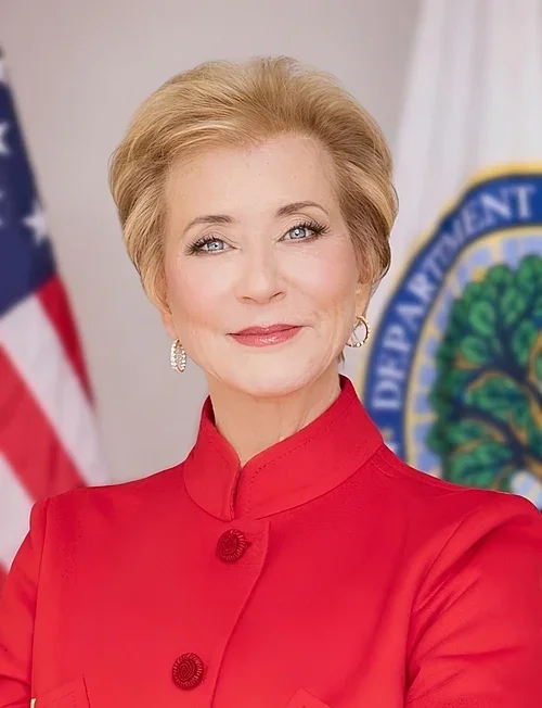 ED_Sec_Linda_McMahon_(cropped).jpg.webp