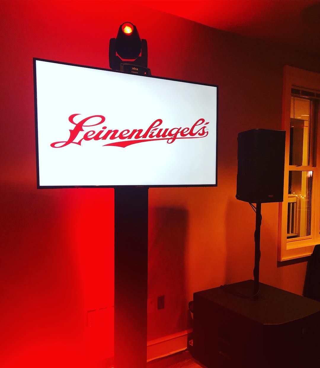 Production Media Screens - Leinenkugels