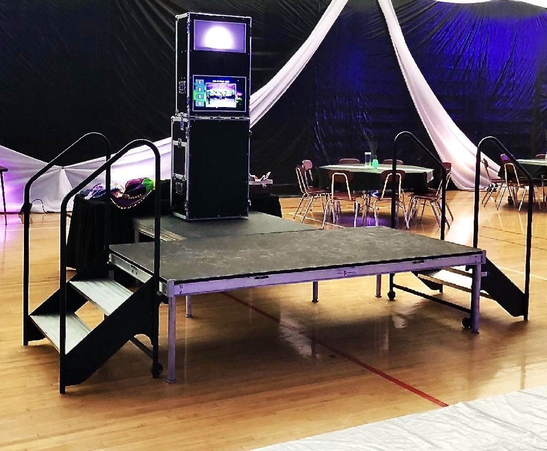 Photo Booth Stage.jpg