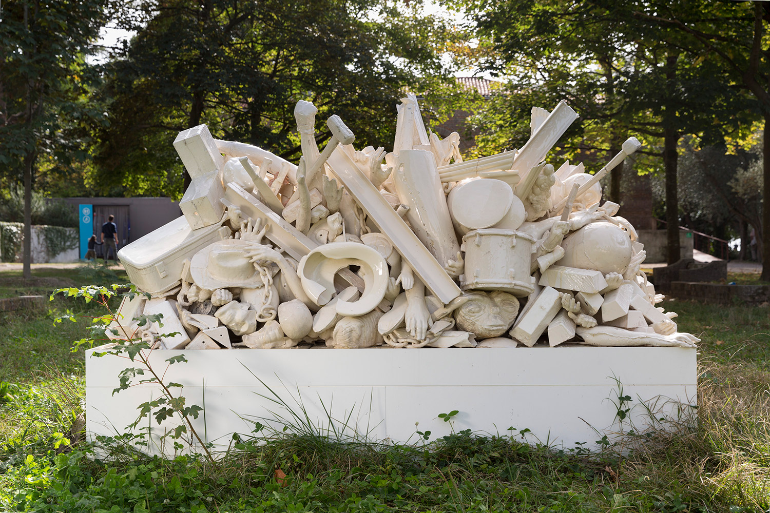   La Masa Militarizada (March 2–8, 2015: Cerámica Suro Contemporánea, Guadalajara, Jalisco, Mexico)    2015   Ceramica Suro slip cast remnants, glaze, and firing plates  69 x 99 1/2 x 42 1/4 inches   Ceramics, 2013–     