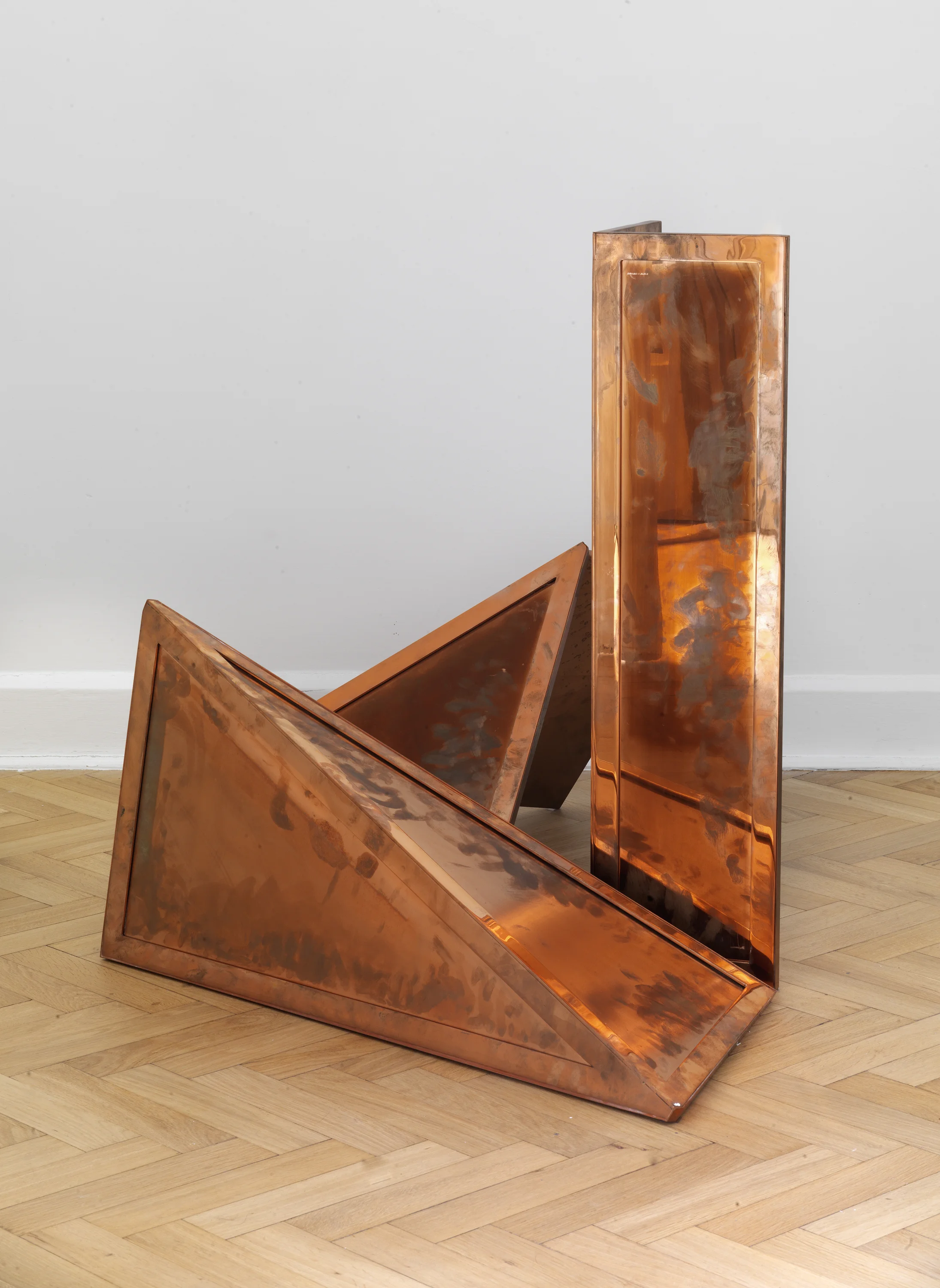1:4 Scale Copper Surrogates (90º Bends, 127 1/2” 150º Antidiagonal/30º Diagonal Bisection, 77 3/4” 45º Diagonal/135º Antidiagonal Bisection, 60” Bisection, 120” Bisection, 127 1/2” 30º Diagonal/150º Antidiagonal Bisection, 77 3/4” 135º Antidiagonal/45º Diagonal Bisection: April 10, 2014/August 13, 2018, Los Angeles, California, September 11, 2018/September 12, 2018, Naples, Italy) 2014 – Polished copper, 6 parts Surrogates (Full Sheet, Art Handling), 2011–