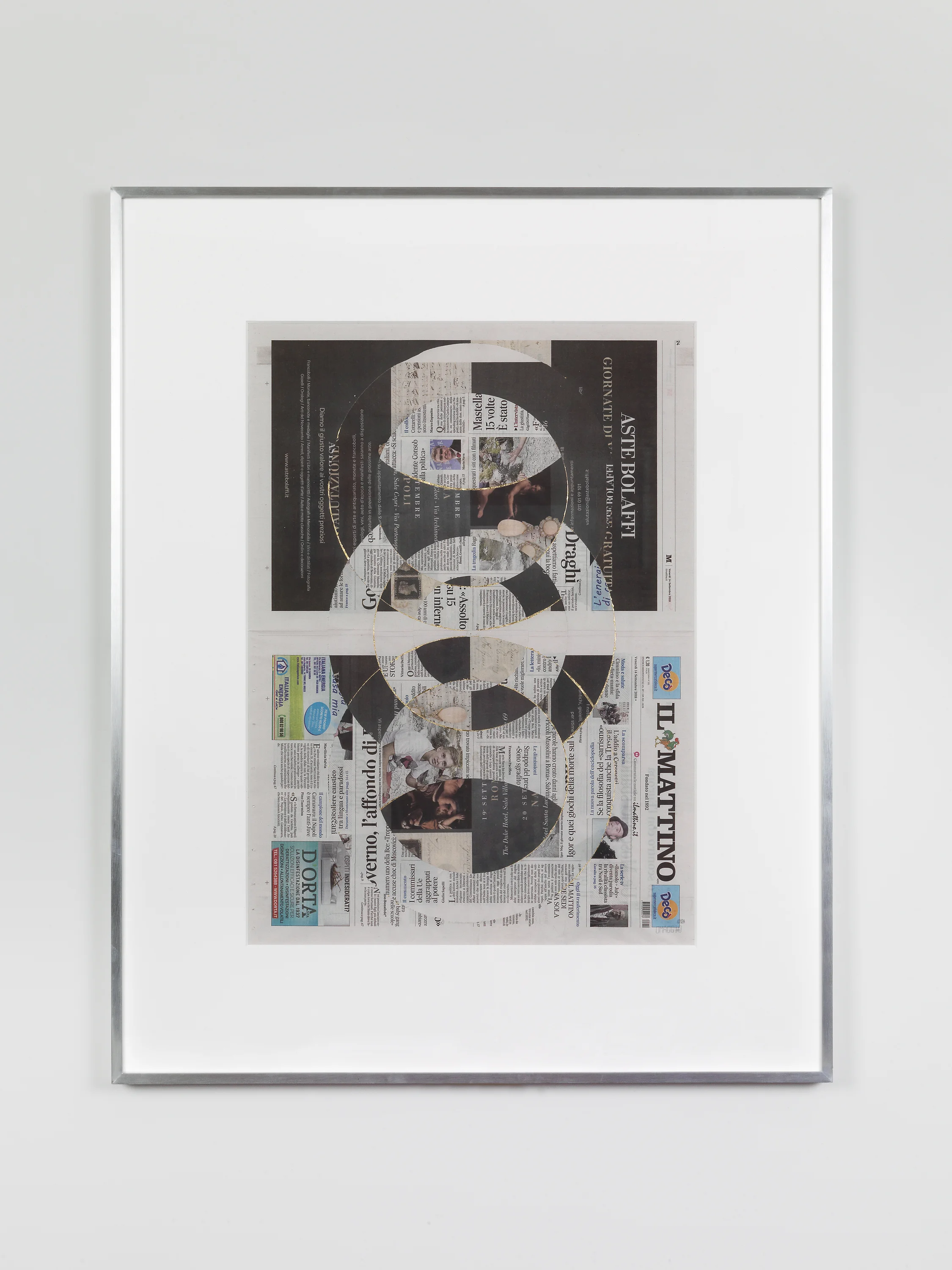 Il Mattino, Venerdi 14 Settembre 2018 2018 Newspaper, tape, and 22 karat gold leaf 39 3/8 x 31 1/2 inches Blind Collages, 2017– Aggregato, 2018