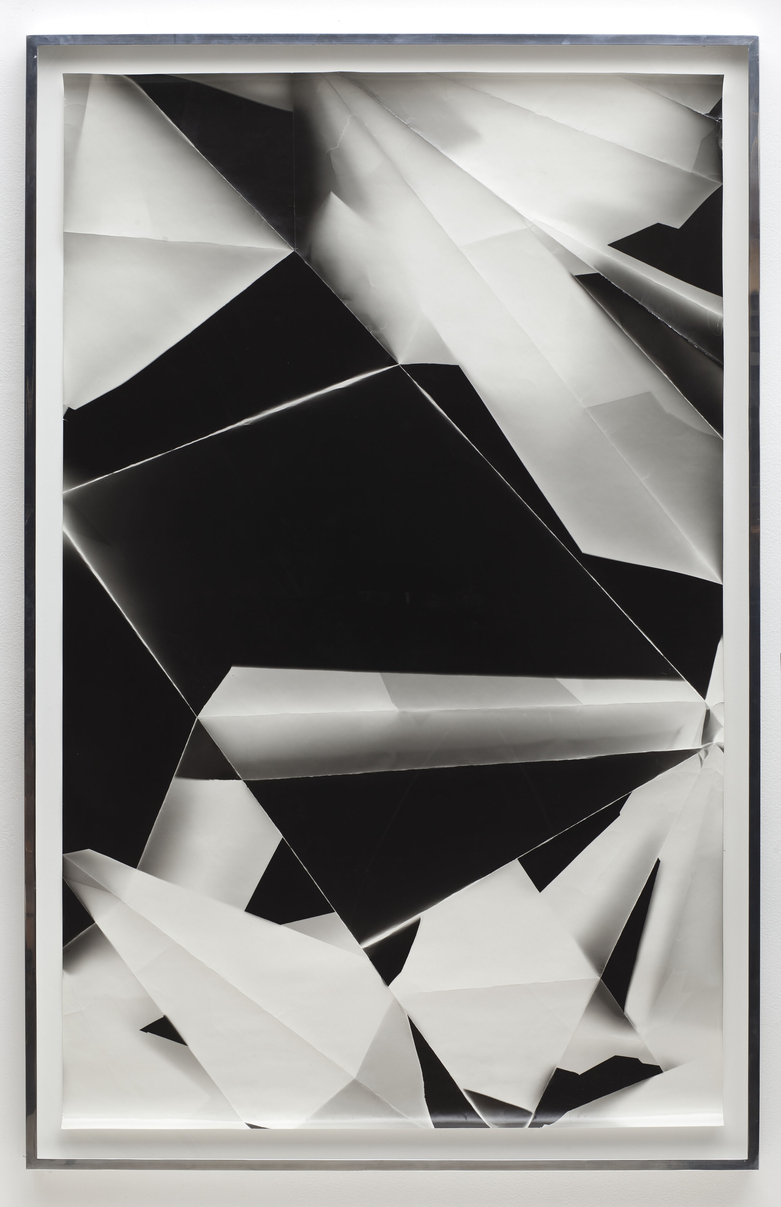   Fold (45º/135º directional light sources), June 24, 2008, Annandale-on-Hudson, New York, Foma Multigrade Fiber     2009   Black and white fiber based photographic paper  72 5/8 x 46 3/4 inches  Exhibition:  Musée d'art moderne et contemporain, 2019