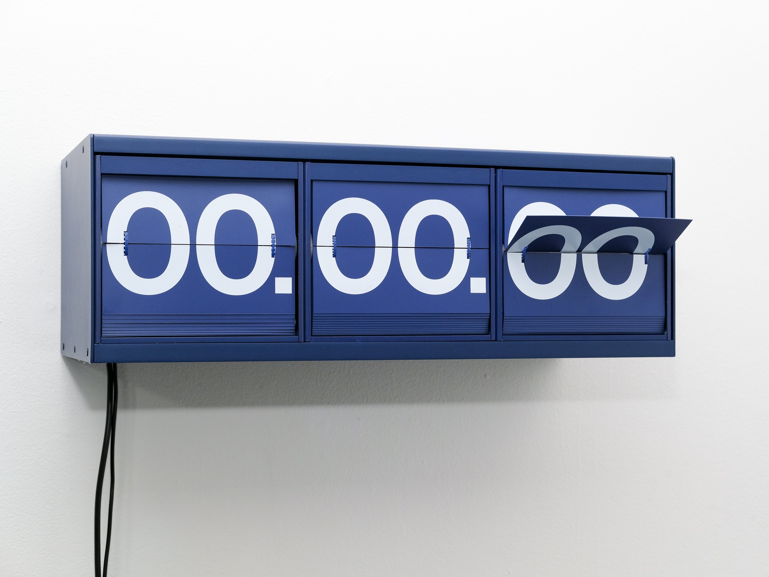   00.00.00    2022   Swiss Federal Railways split-flap display clock, GPS receiver  19 3/8 x 6 3/4 x 8 1/4 inches (49.2 x 17.1 x 20.9 cm) 