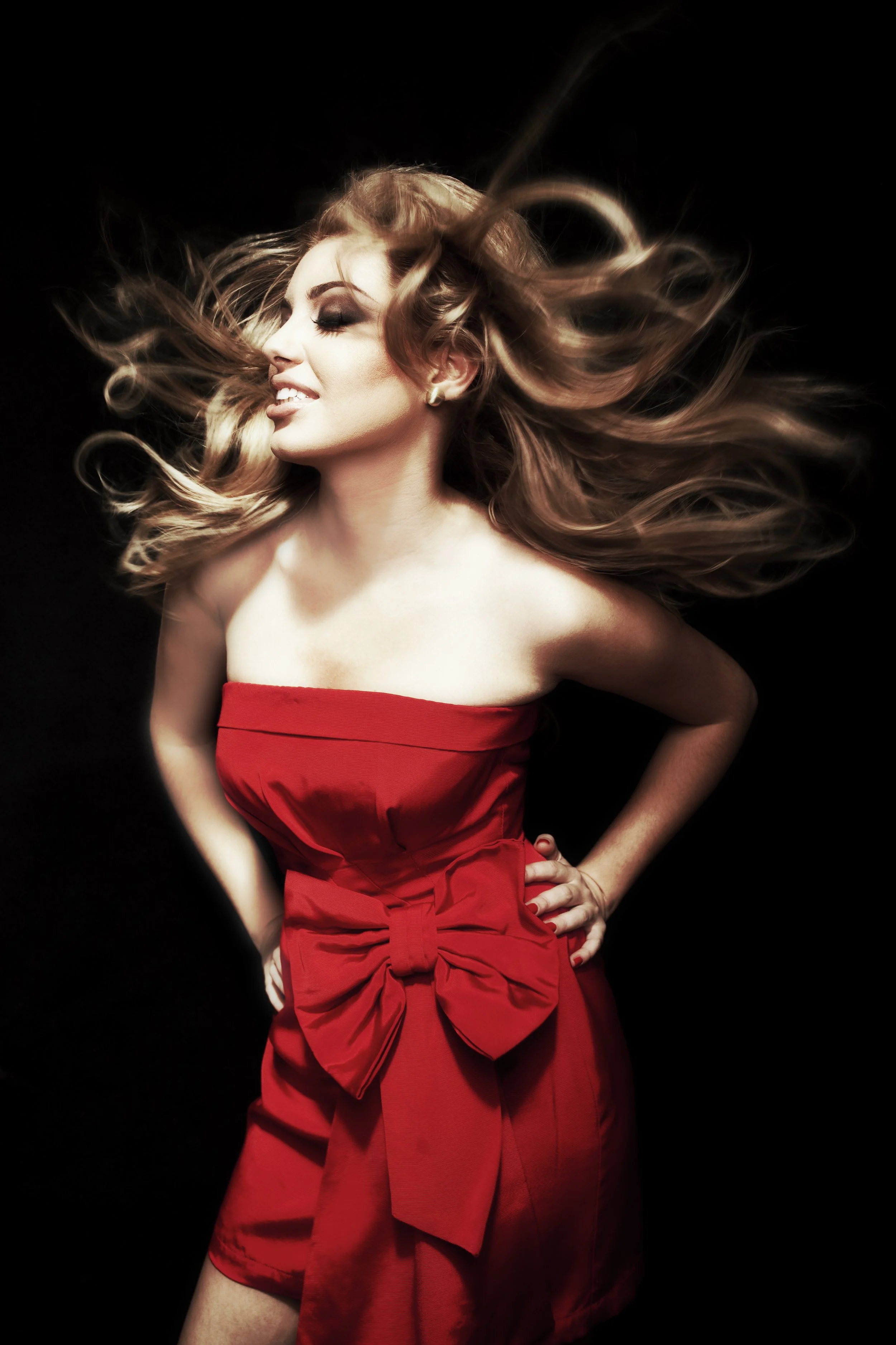 Dalal April 2010 8; Studio Hair Whip.jpg