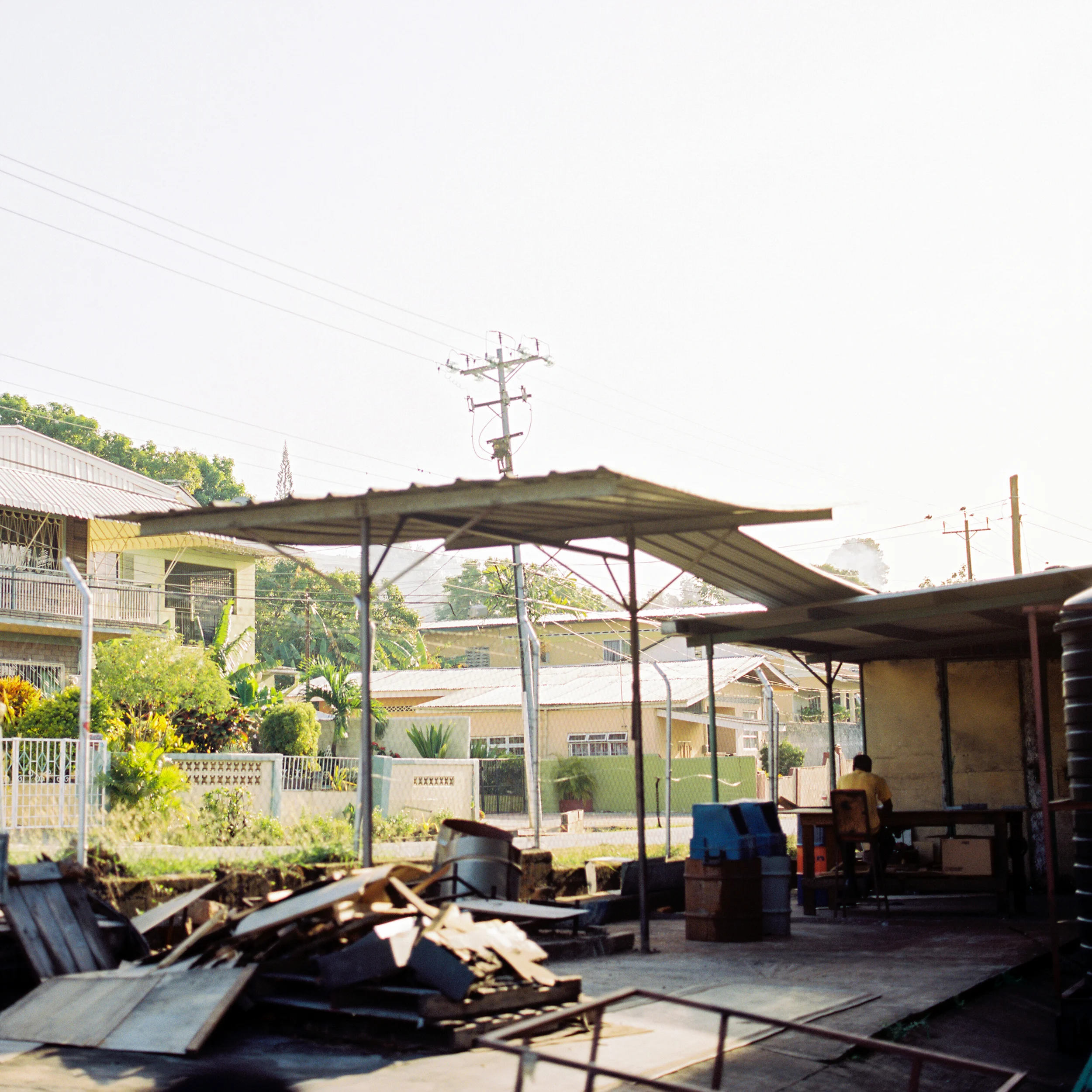 maxp000009-R3-E035-1.jpg